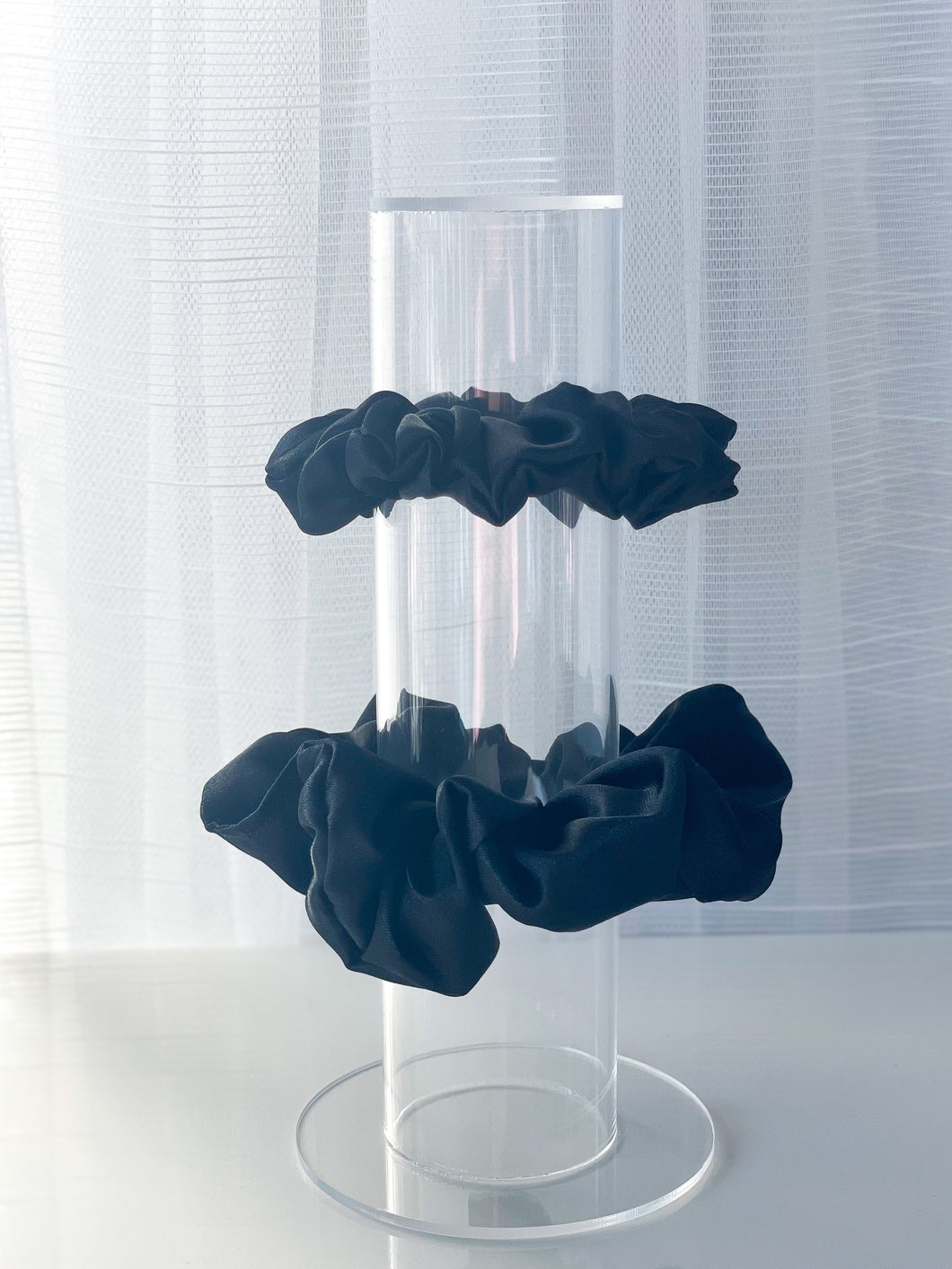 BLACK SILK SCRUNCHIE | Jumbo