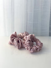 Load image into Gallery viewer, DUSTY ROSE SCRUNCHIE | Jumbo
